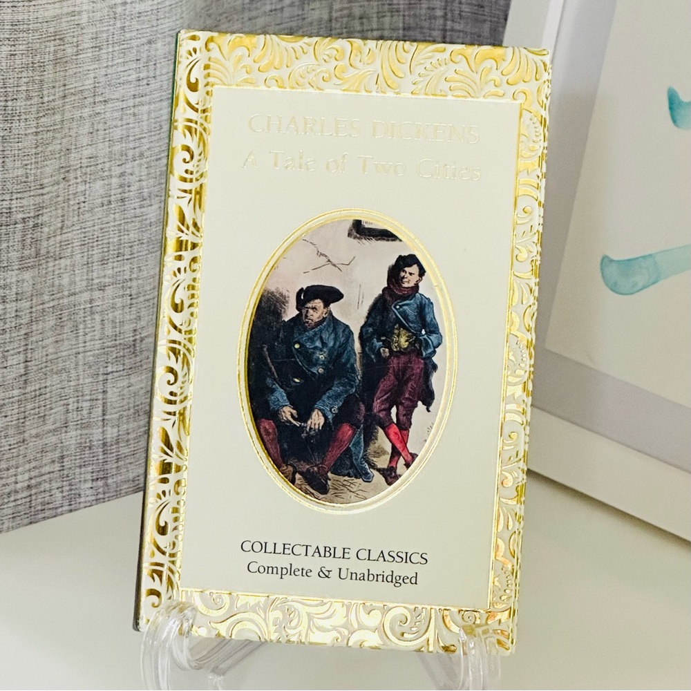Charles Dickens A Tale of Two Cities Mini Collectible Classics Hardcover Book